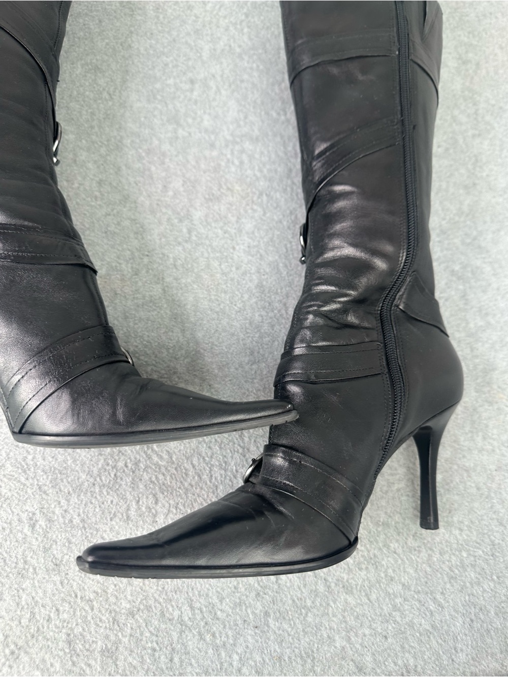 GUESS by Marciano Vintage Y2K Black Leather Buckle Pointed Toe Stiletto Boots 7M - Picture 5 of 14